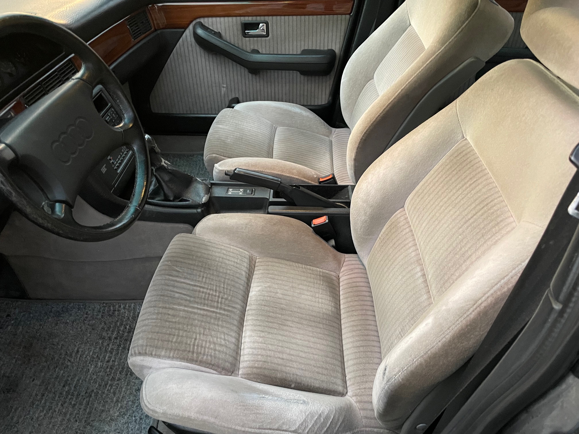 Audi 100 2.3 C3 Avant Quattro