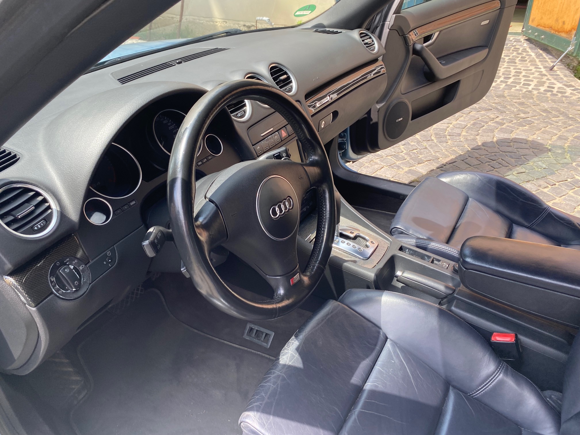 Audi S4 4.2 V8 quattro