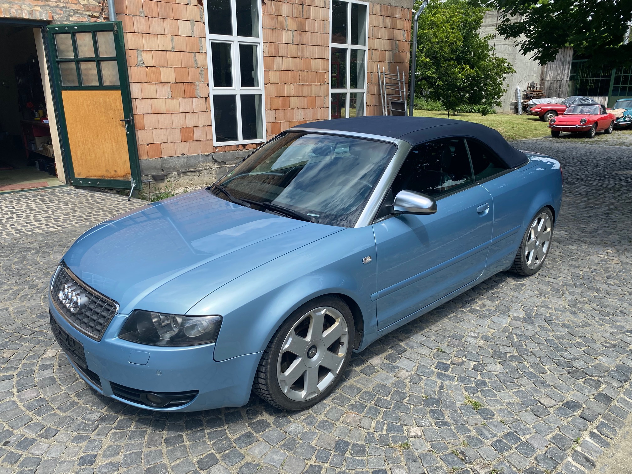 Audi S4 4.2 V8 quattro