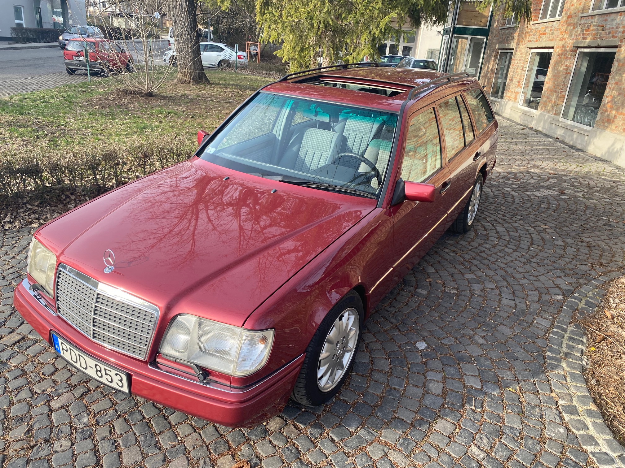 Mercedes Benz W124 300D