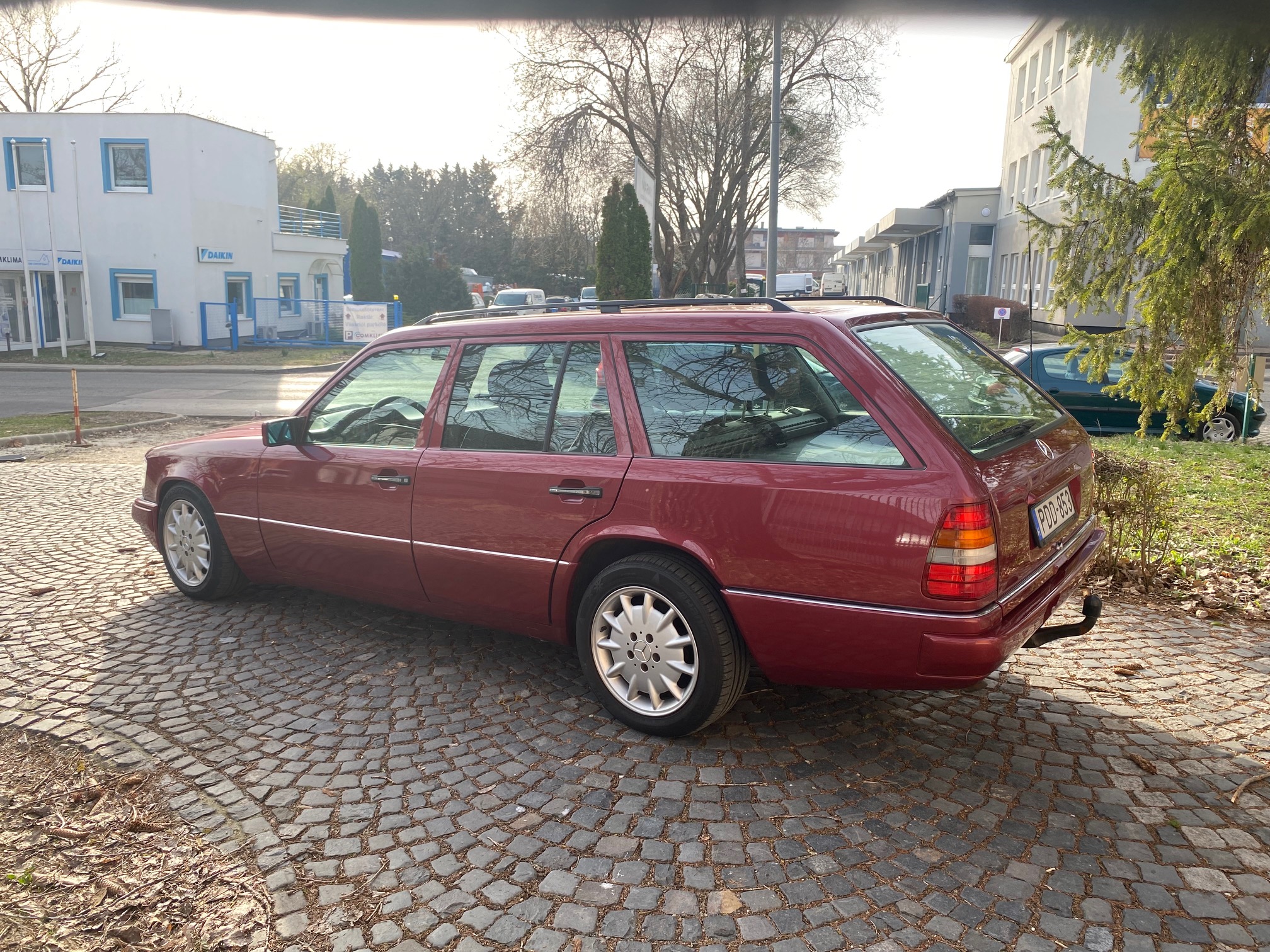 Mercedes Benz W124 300D