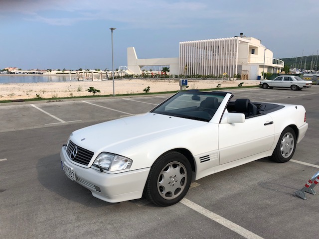 Mercedes Benz W129 500 SL Panorama Roof