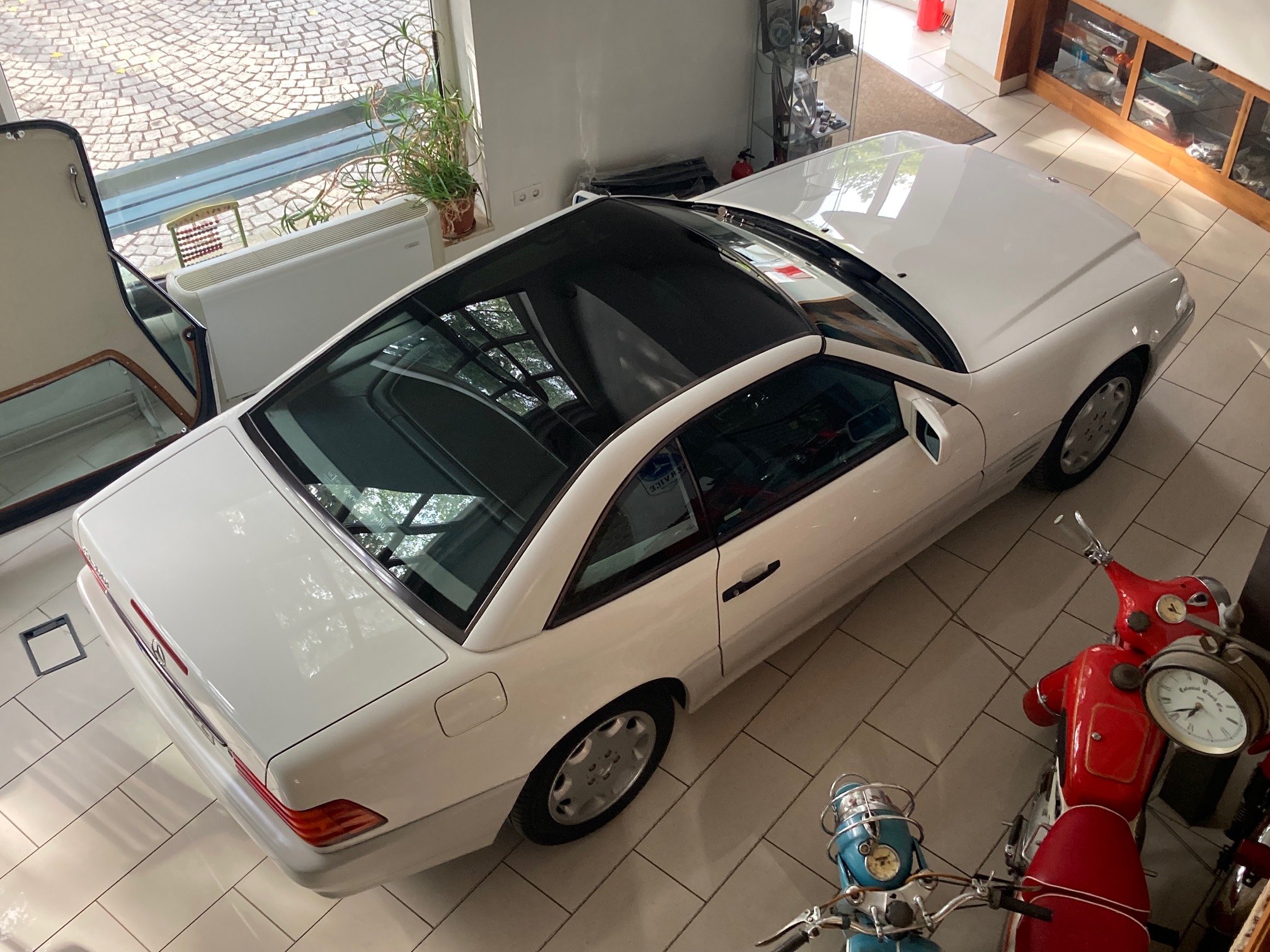 Mercedes Benz W129 500 SL Panorama Roof
