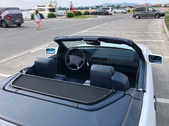 Mercedes Benz W129 500 SL Panorama Roof